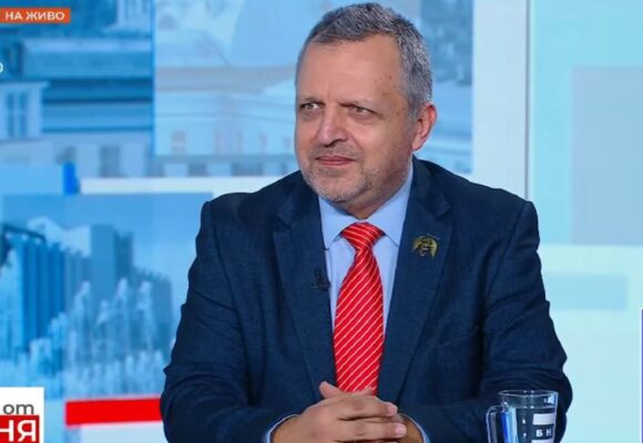 Трима застреляни хладнокръвно — експерт: Очаквайте още тела