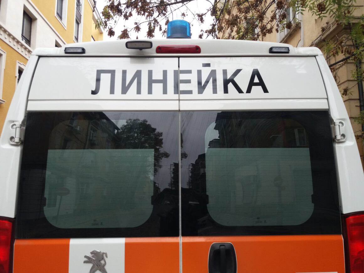 316ecbeb-25b2-486c-a4c5-069fc9abe773 Мъж загина на пешеходна пътека край Кресна — шофьор от Сандански твърди внезапен изход