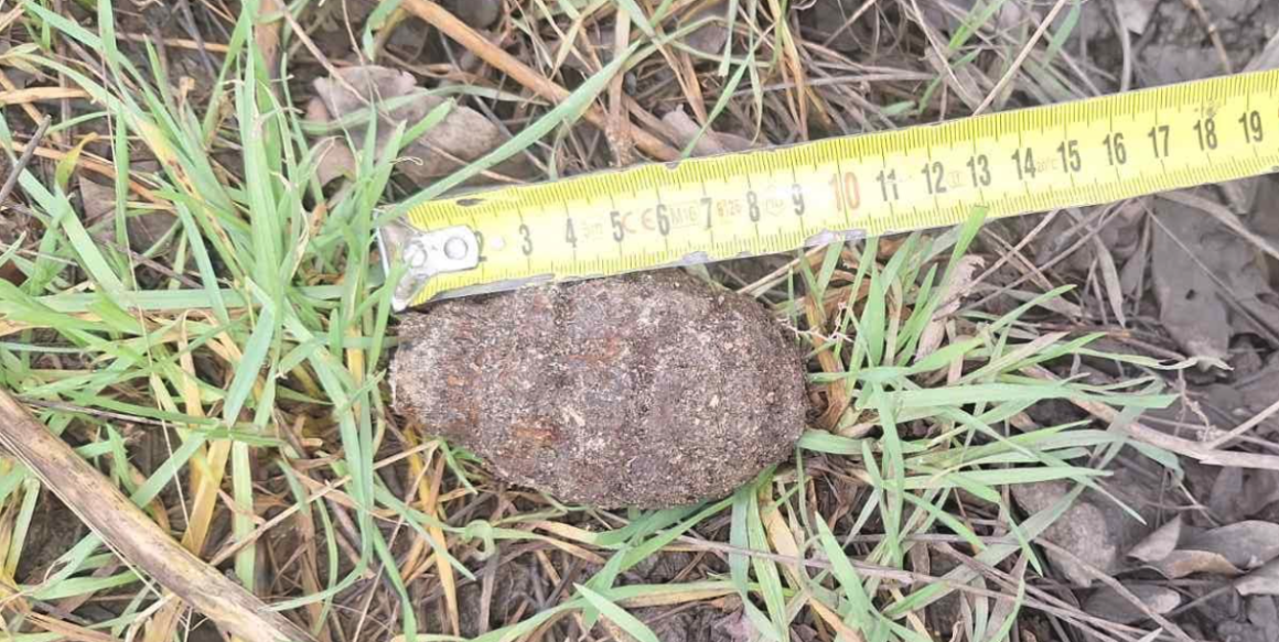 Военни унищожиха корозирала ръчна граната в гараж в Бургас