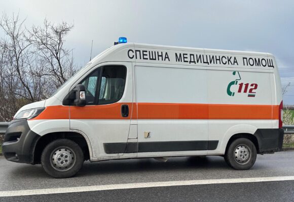 8103da43-4a75-4b20-8309-86d47479f65e Двама загинаха при челен удар край Варна, има тежко ранени