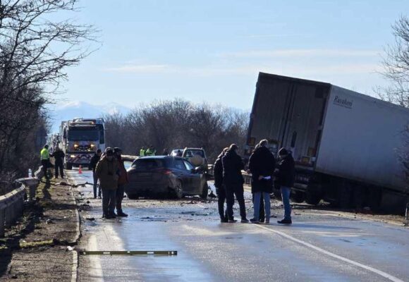 cc39c0c2-b82d-4c11-a78d-e91dbc8cf61a АПИ: Черен лед не е причина за катастрофата край Телиш, загина лекар