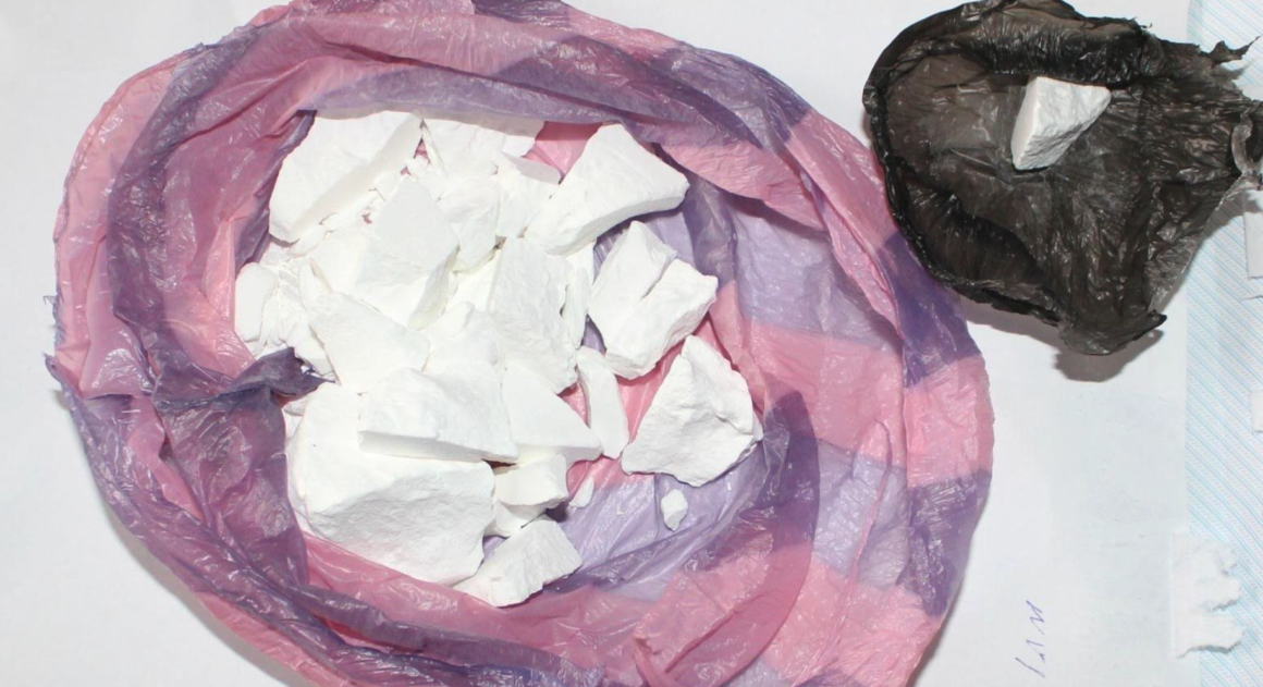 Рецидивист от Мирково бе арестуван с почти килограм дрога в джоба