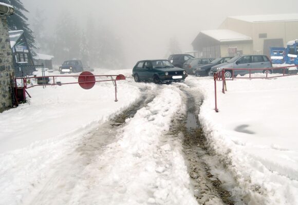 fc6fcc03-e12d-4745-91ae-3120ed4bc823 Три тела в хижа на Петрохан — разследват стрелба или пожар